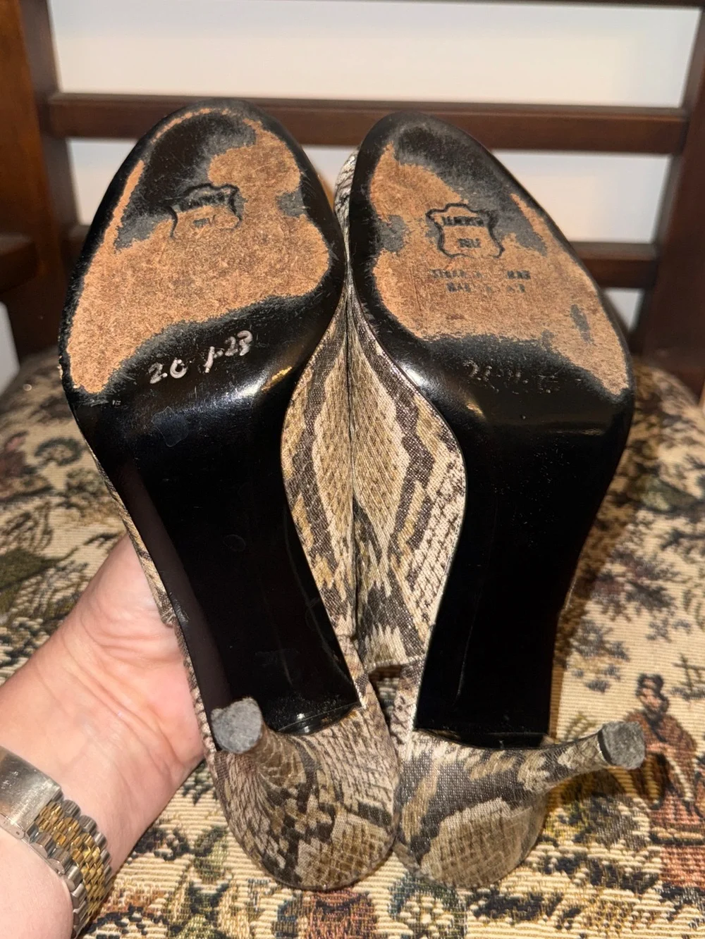 ✨ Stuart Weitzman Snakeskin Print Slingback Heels Size 7.5N Vintage Y2K